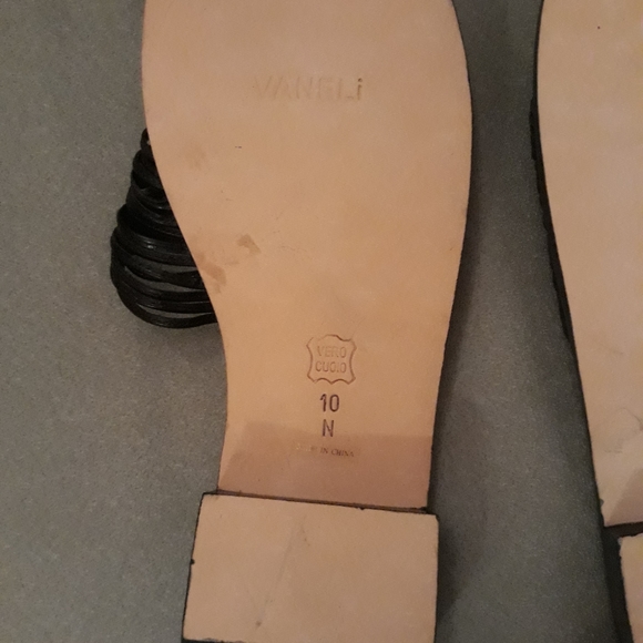 GOTTA GO! Beautiful vaneli black women's flat shoes NEW (other) - Picture 4 of 4